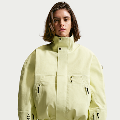 Nike x Jacquemus GORE-TEX 2-in-1 Jacket. Nike IN